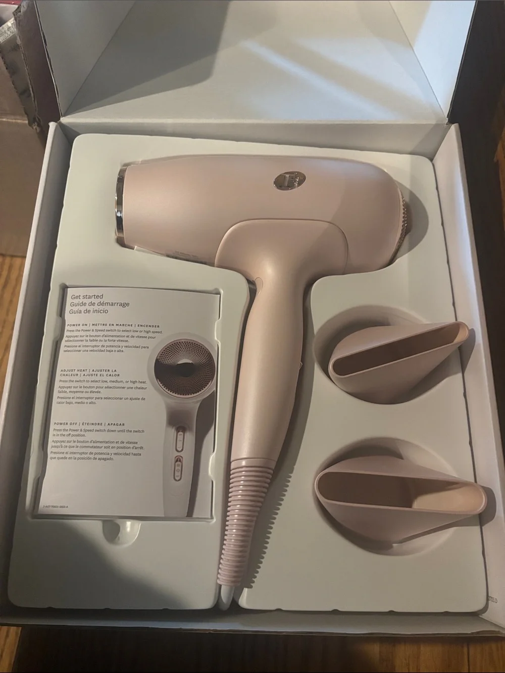 T3 Featherweight 3i Rose Hair Dryer with Concentrator Nozzles
